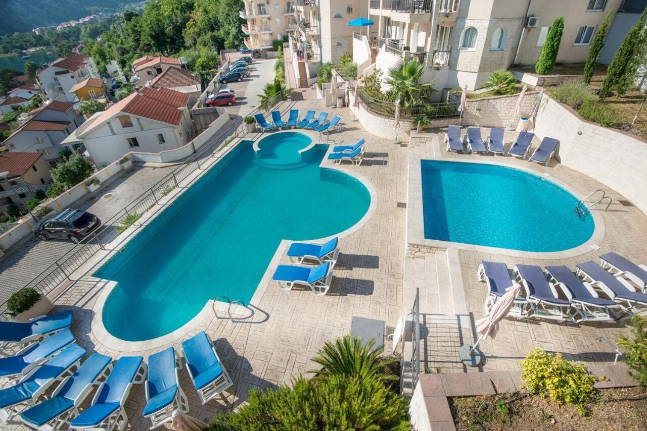 J&M Apartment Kotor Extérieur photo